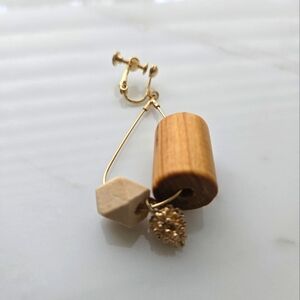 💥SOLD!!! Vintage Earring